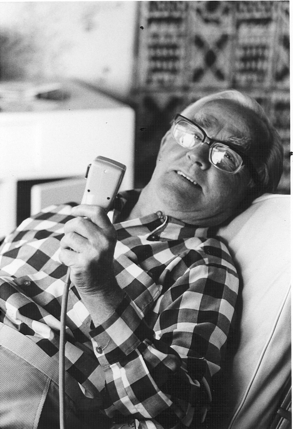 Sir Fletcher recording stories for his autobiography, 1975. Photo: Jones Family Collection