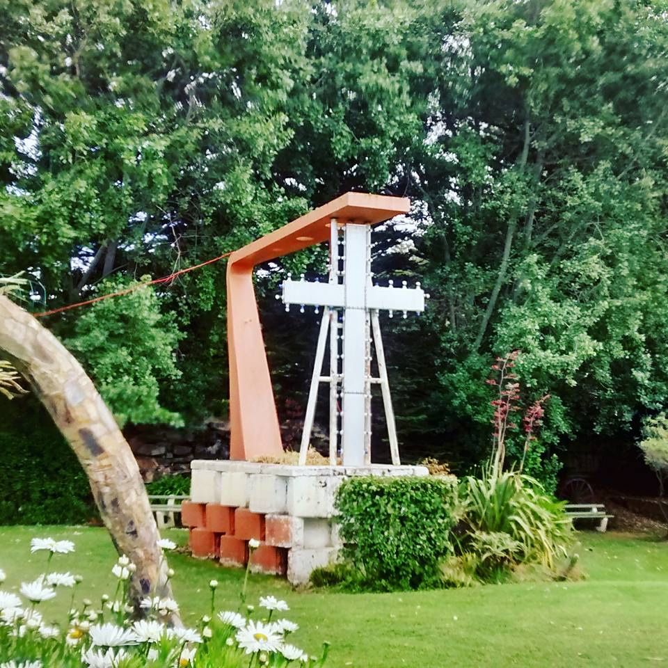 The lost silver ball cross found and installed in the FJ gardens 2015